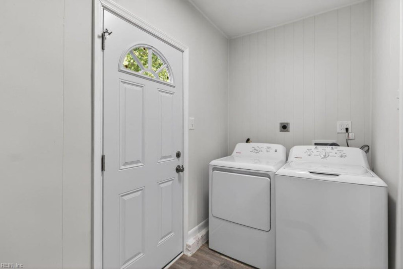 Photo 28 of 35 residential for sale in Newport News virginia