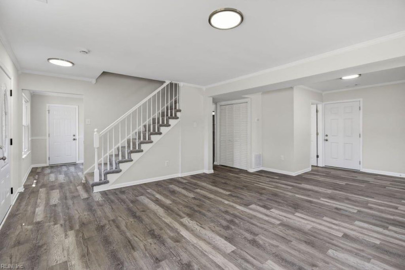 Photo 9 of 35 residential for sale in Newport News virginia