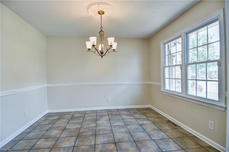 Photo 18 of 45 residential for sale in Virginia Beach virginia
