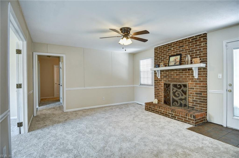 Photo 21 of 45 residential for sale in Virginia Beach virginia
