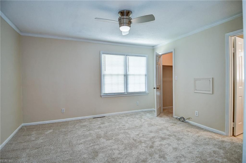 Photo 26 of 45 residential for sale in Virginia Beach virginia