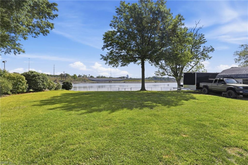 Photo 19 of 24 residential for sale in Virginia Beach virginia