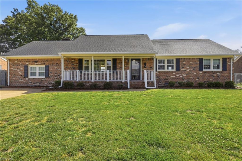 Photo 2 of 24 residential for sale in Virginia Beach virginia