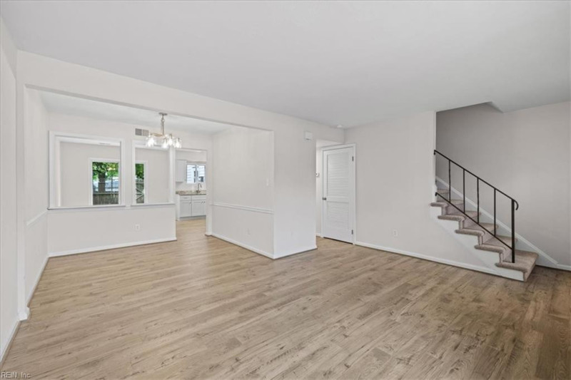 Photo 5 of 35 residential for sale in Virginia Beach virginia