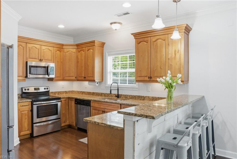 Photo 10 of 26 residential for sale in Norfolk virginia