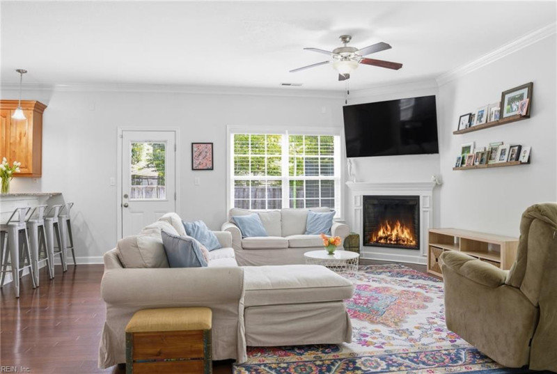Photo 5 of 26 residential for sale in Norfolk virginia