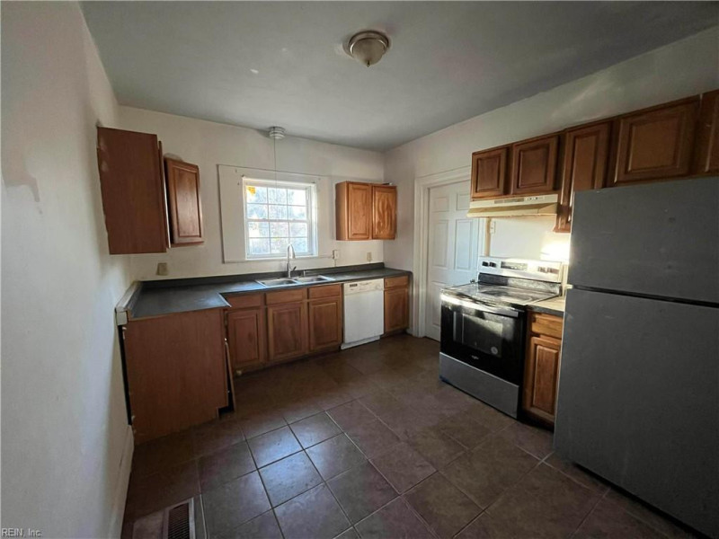 Photo 7 of 23 residential for sale in Portsmouth virginia Photo 7 of 23 residential for sale in Portsmouth virginia