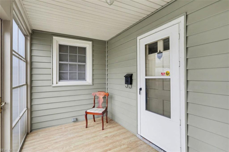 Photo 5 of 28 residential for sale in Norfolk virginia