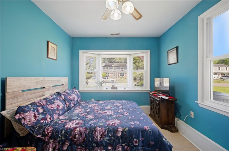 Photo 20 of 34 residential for sale in Virginia Beach virginia
