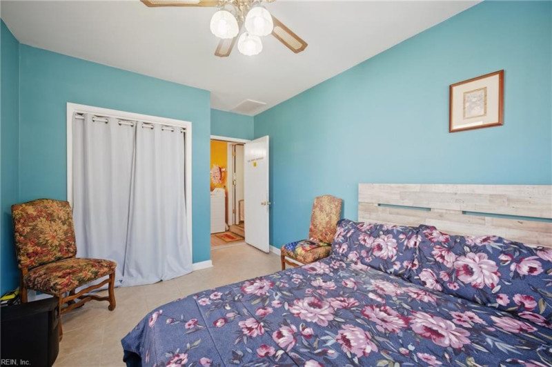 Photo 21 of 34 residential for sale in Virginia Beach virginia