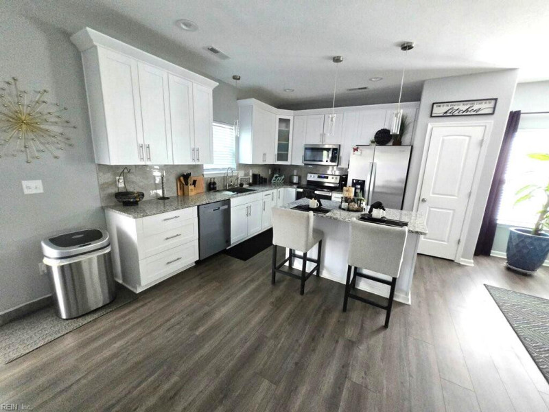 Photo 10 of 16 residential for sale in Suffolk virginia