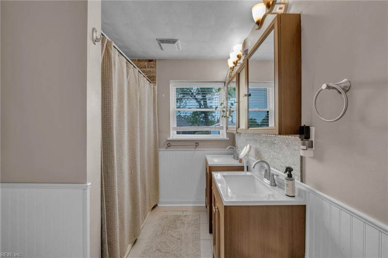 Photo 14 of 32 residential for sale in Norfolk virginia Photo 14 of 32 residential for sale in Norfolk virginia