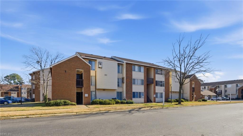 Photo 1 of 11 residential for sale in Hampton virginia Photo 1 of 11 residential for sale in Hampton virginia