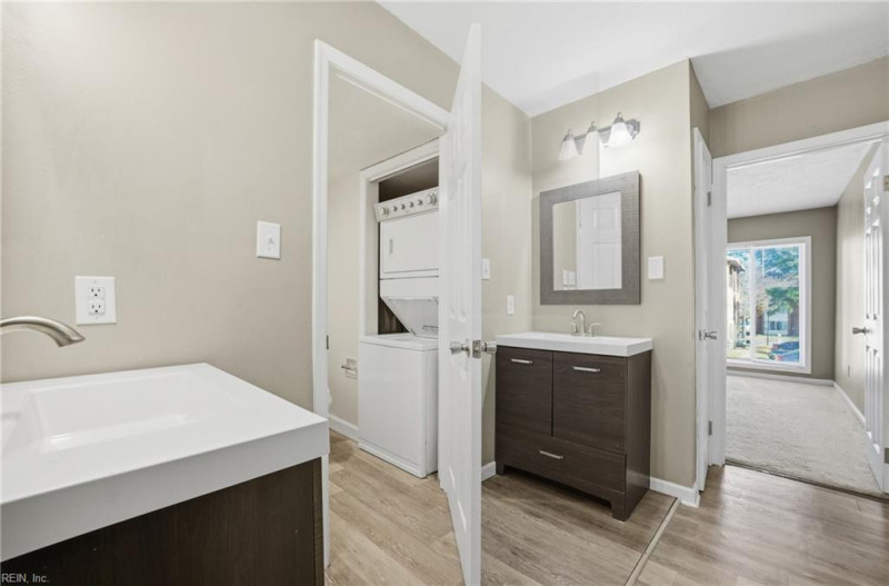 Photo 7 of 11 residential for sale in Hampton virginia Photo 7 of 11 residential for sale in Hampton virginia