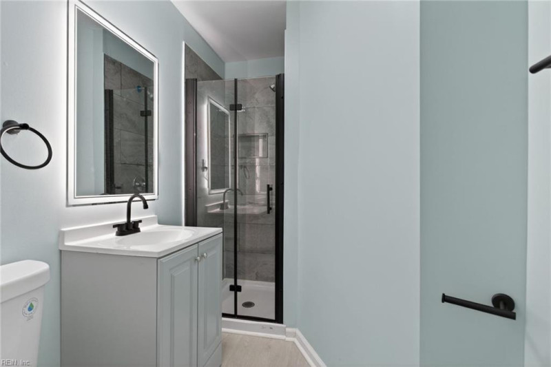 Photo 20 of 30 residential for sale in Virginia Beach virginia
