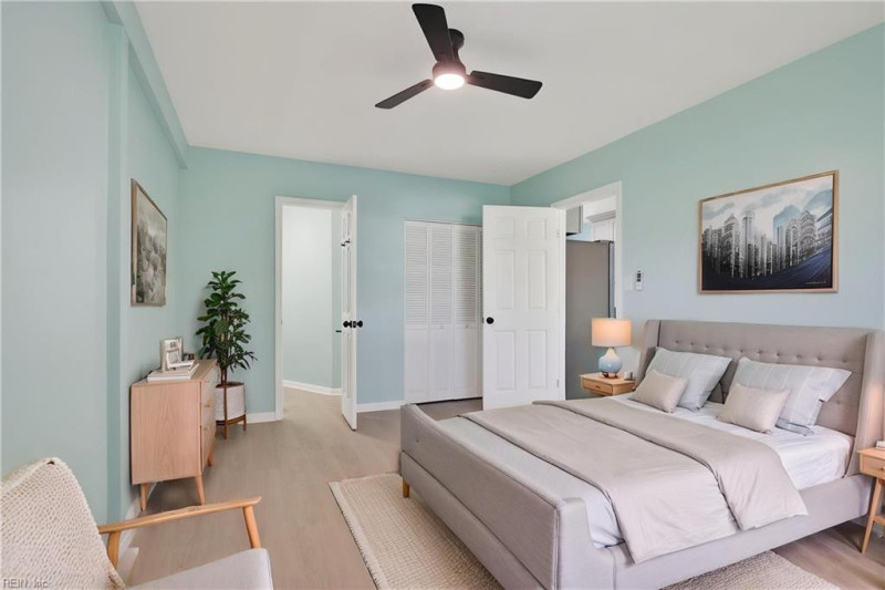 Photo 3 of 30 residential for sale in Virginia Beach virginia