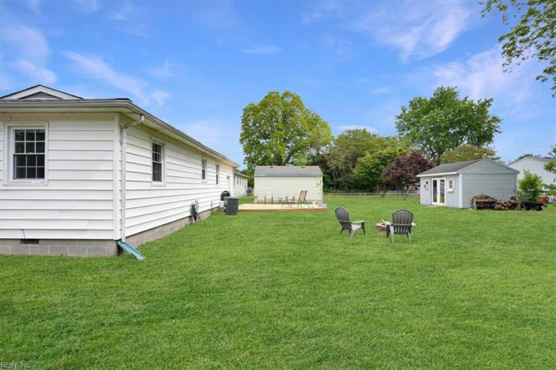 Photo 12 of 39 residential for sale in Norfolk virginia