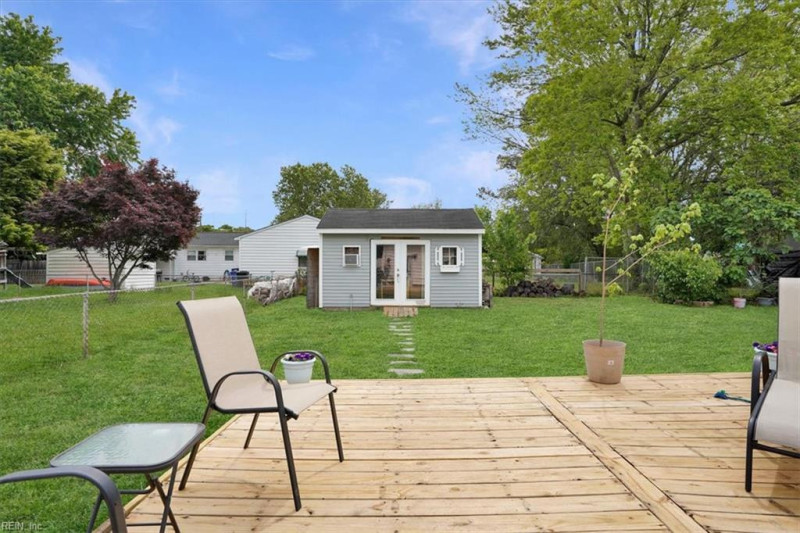 Photo 14 of 39 residential for sale in Norfolk virginia