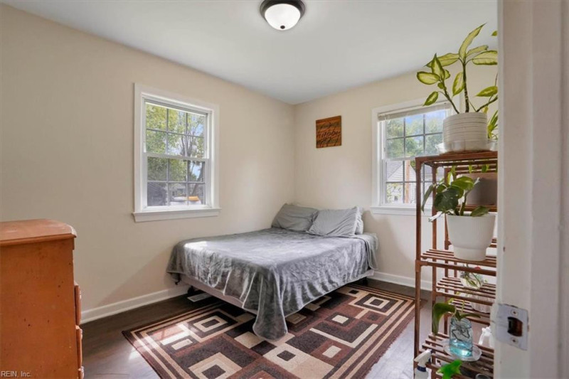 Photo 23 of 39 residential for sale in Norfolk virginia