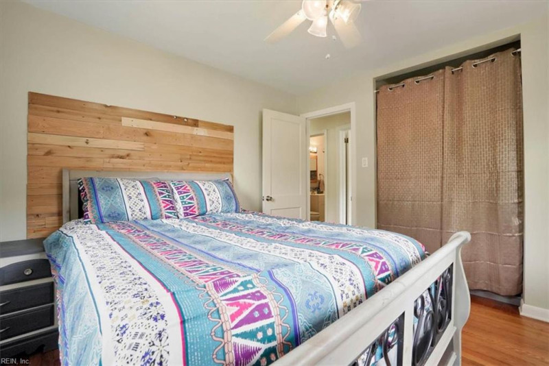 Photo 26 of 39 residential for sale in Norfolk virginia