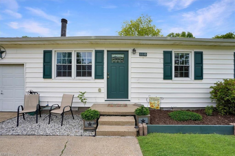 Photo 5 of 39 residential for sale in Norfolk virginia