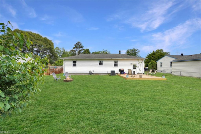 Photo 8 of 39 residential for sale in Norfolk virginia