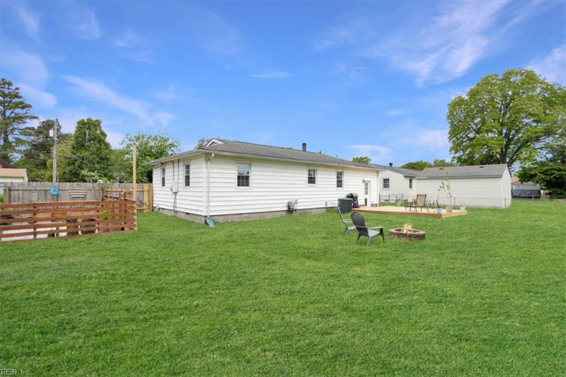 Photo 9 of 39 residential for sale in Norfolk virginia