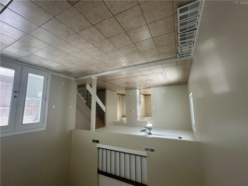 Photo 11 of 28 residential for sale in Virginia Beach virginia