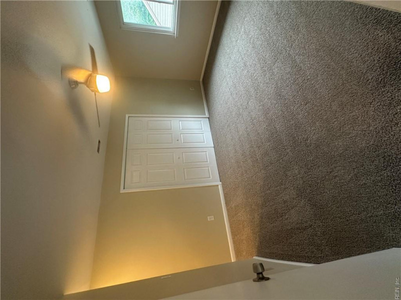Photo 18 of 28 residential for sale in Virginia Beach virginia