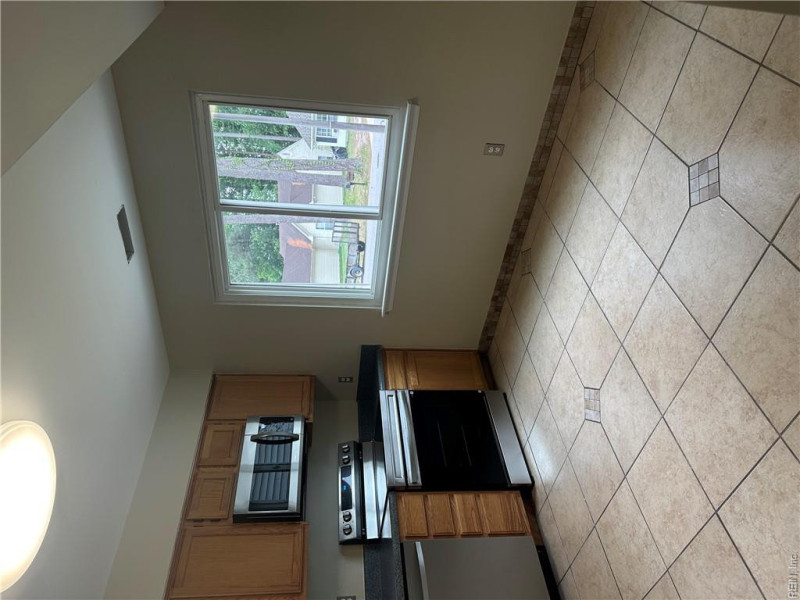 Photo 6 of 28 residential for sale in Virginia Beach virginia