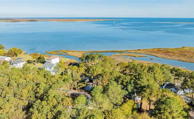 451 Wind Mill Point Road Road, Hampton, VA 23664