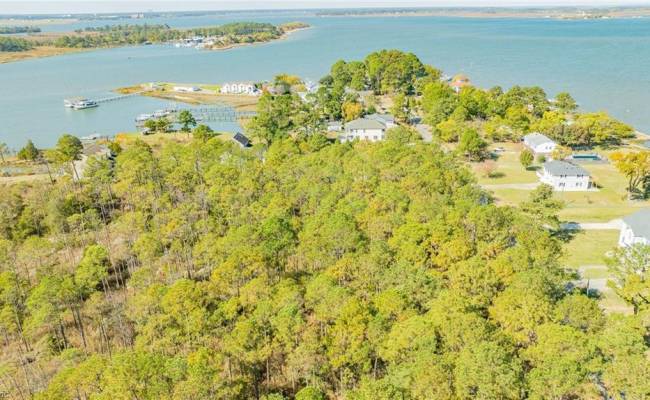451 Wind Mill Point Road Road, Hampton, VA 23664