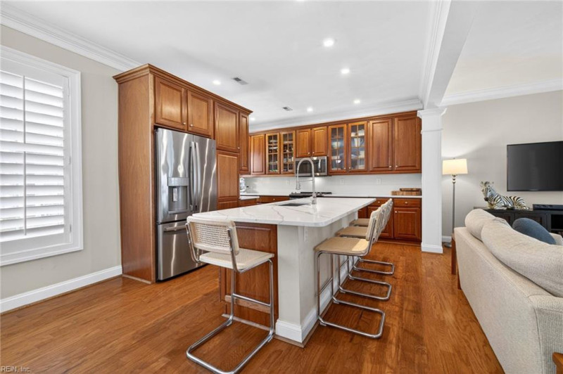 Photo 4 of 44 residential for sale in Virginia Beach virginia