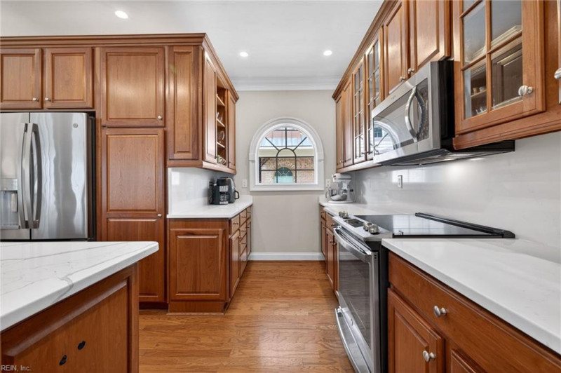 Photo 7 of 44 residential for sale in Virginia Beach virginia