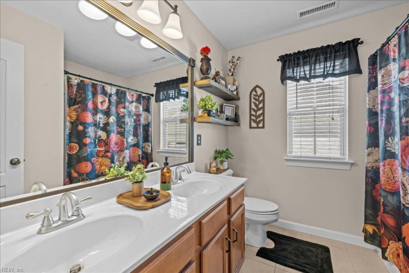 Photo 27 of 50 residential for sale in Virginia Beach virginia
