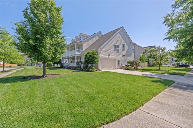 Photo 3 of 50 residential for sale in Virginia Beach virginia