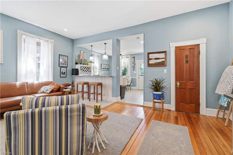 Photo 10 of 47 residential for sale in Norfolk virginia