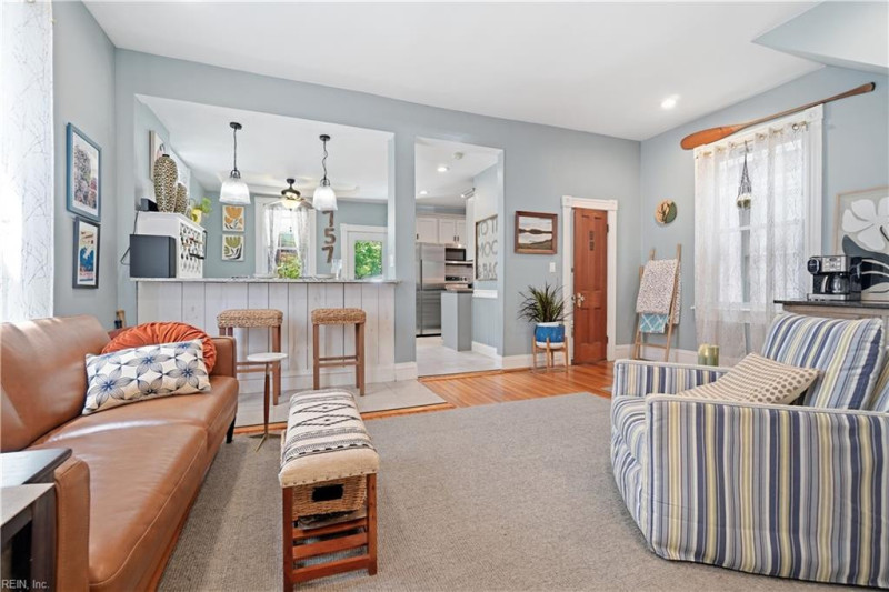 Photo 12 of 47 residential for sale in Norfolk virginia