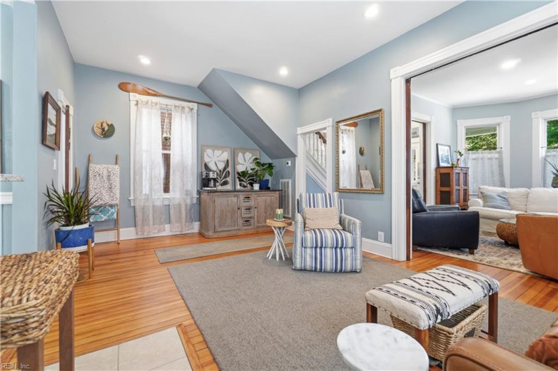 Photo 13 of 47 residential for sale in Norfolk virginia