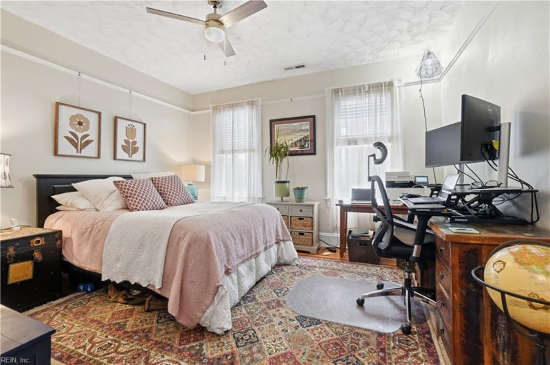 Photo 23 of 47 residential for sale in Norfolk virginia
