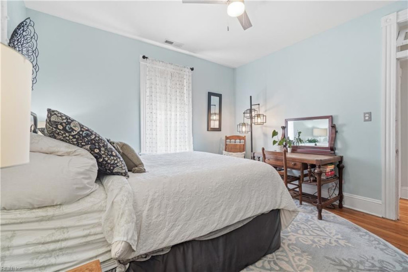Photo 27 of 47 residential for sale in Norfolk virginia