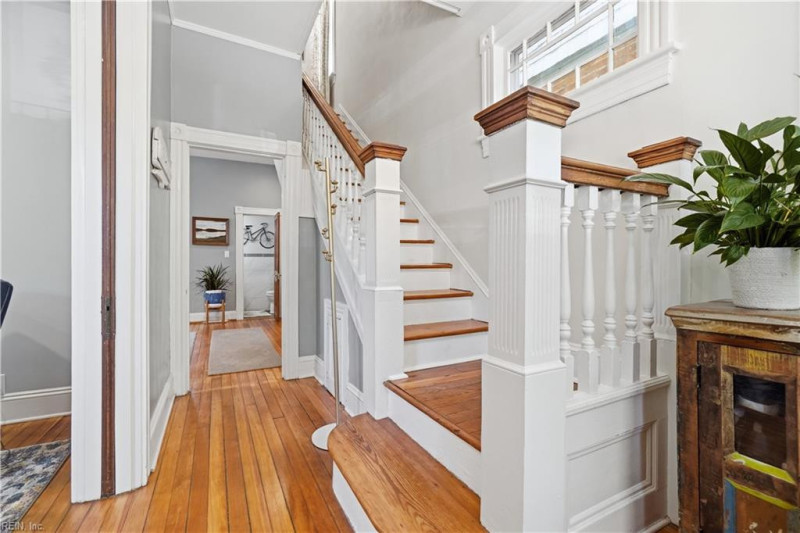 Photo 5 of 47 residential for sale in Norfolk virginia