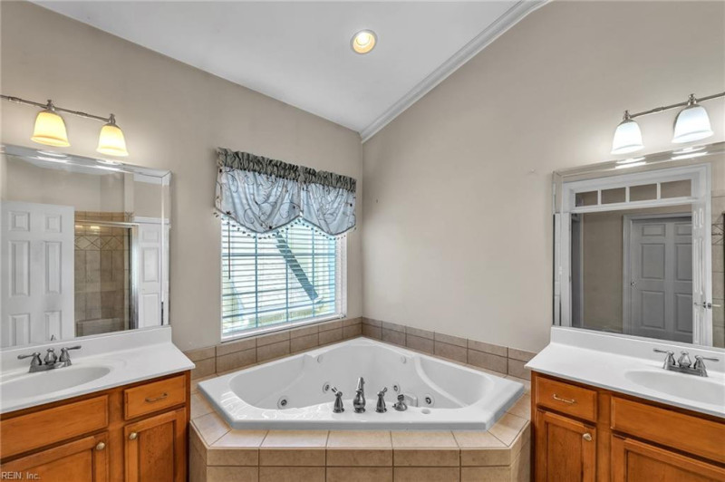 Photo 30 of 50 residential for sale in Chesapeake virginia Photo 30 of 50 residential for sale in Chesapeake virginia