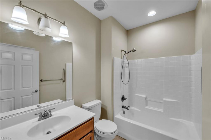 Photo 39 of 50 residential for sale in Chesapeake virginia Photo 39 of 50 residential for sale in Chesapeake virginia