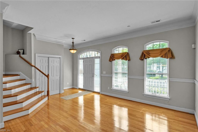 Photo 5 of 50 residential for sale in Chesapeake virginia Photo 5 of 50 residential for sale in Chesapeake virginia