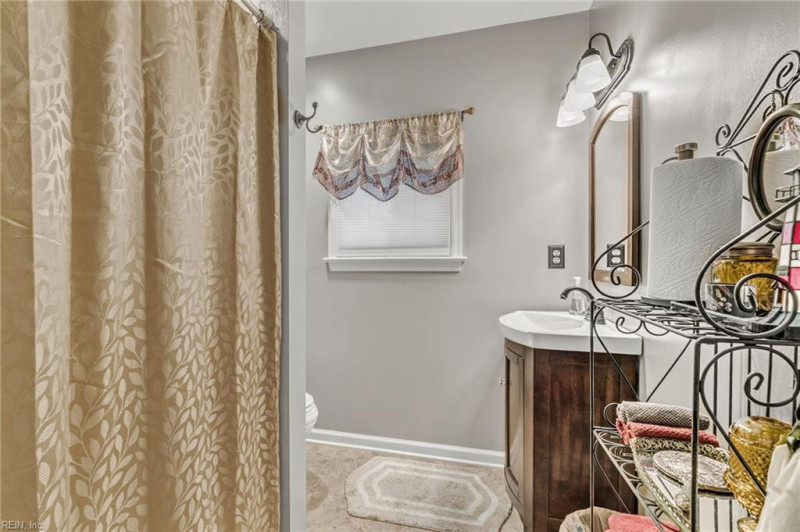 Photo 21 of 48 residential for sale in York County virginia Photo 21 of 48 residential for sale in York County virginia