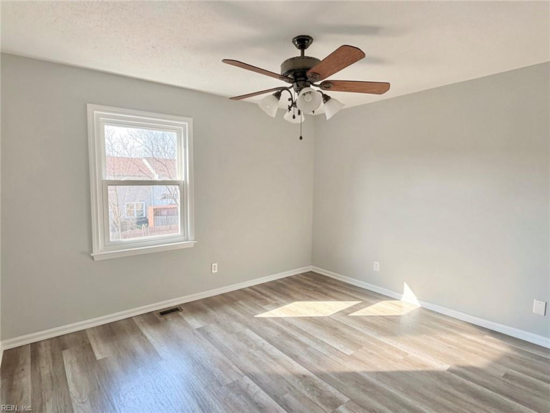 Photo 22 of 36 residential for sale in Virginia Beach virginia