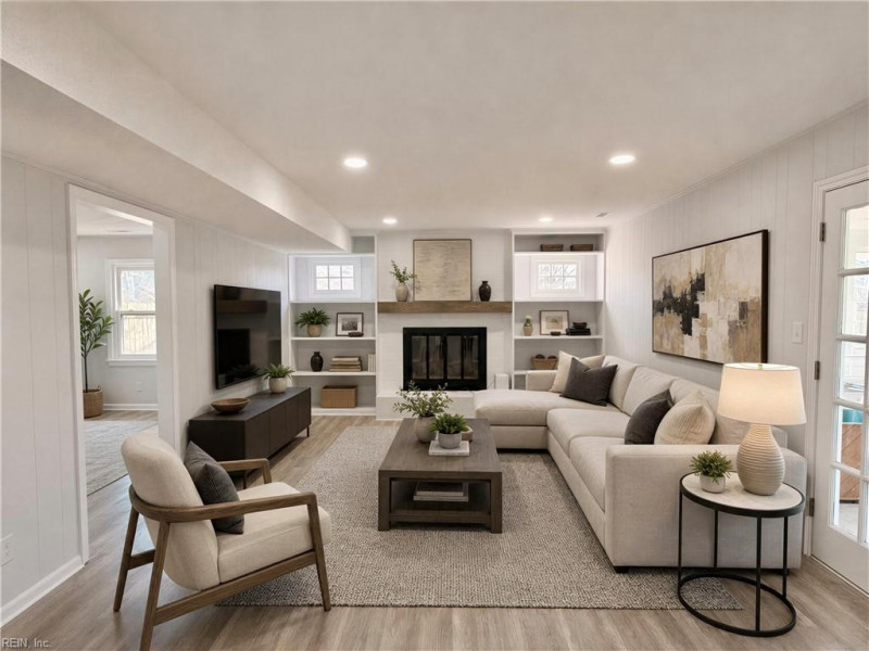 Photo 5 of 36 residential for sale in Virginia Beach virginia