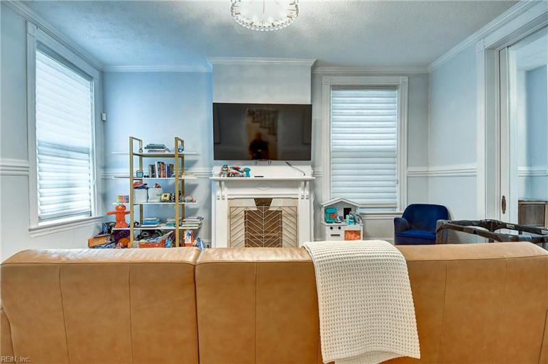 Photo 12 of 36 residential for sale in Norfolk virginia