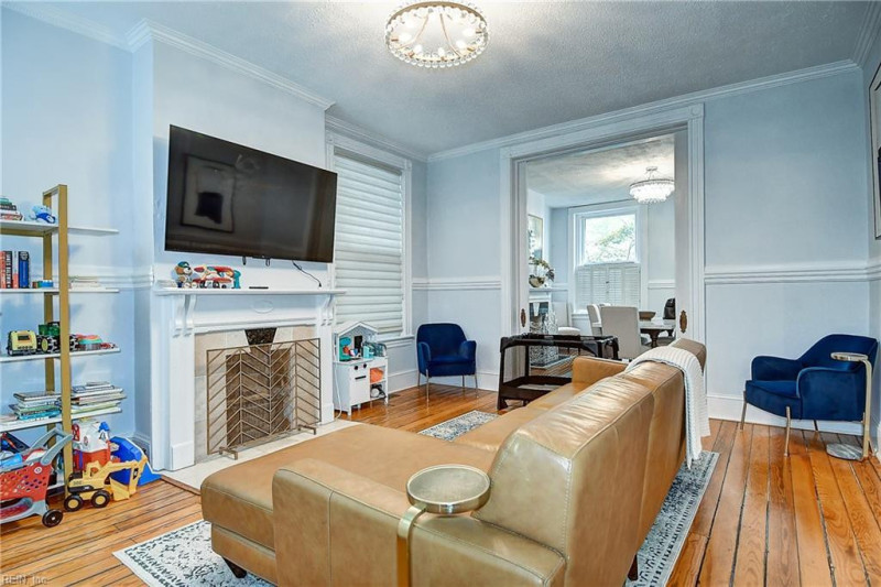 Photo 13 of 36 residential for sale in Norfolk virginia